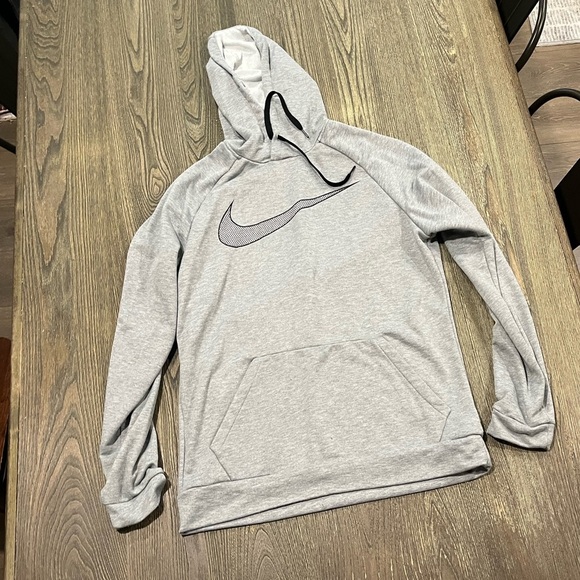 Nike Hoodie Sweatshirt Dri-Fit Swoosh Logo Pullover Long Sleeve Gray Size Medium - Picture 1 of 8